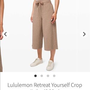 LULULEMON RETREAT YOURSELF CROP SIZE 6